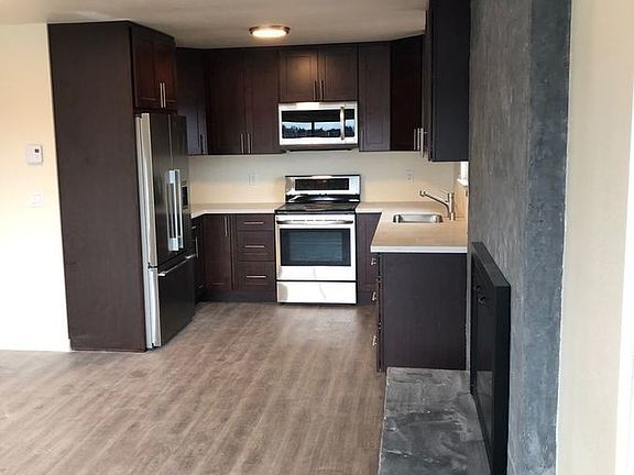 2nd image of 2466 6th Ave N APT 304