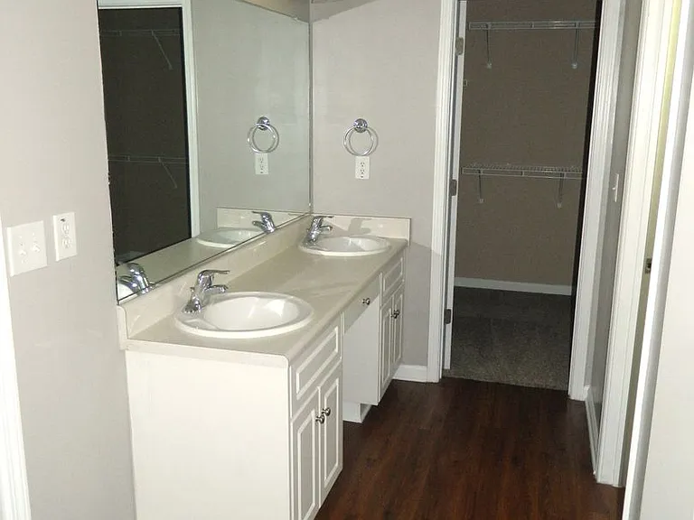 532 Sweet Meadow Dr — Photo 28