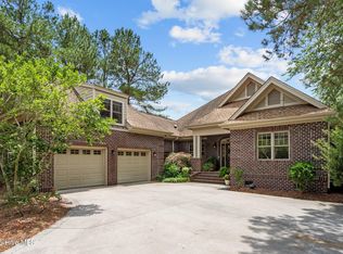 168 Cedar Point Drive, Wallace, NC 28466
