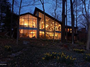 3316 Springcrest Dr, Spring Valley, KY 40241