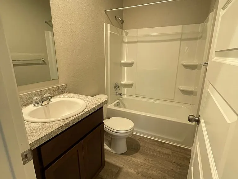 13026 Candace Way — Photo 16