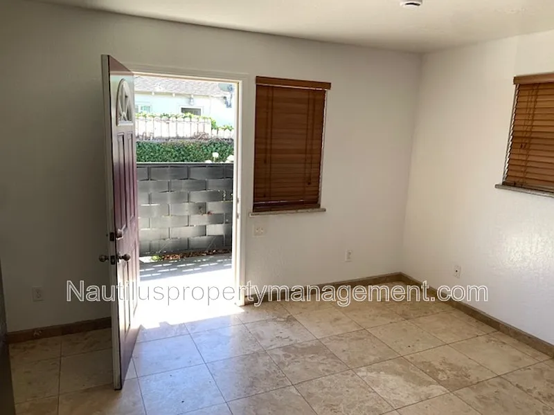 1 bed, 1.0 bath, 400 sqft, $2,150 — Photo 3