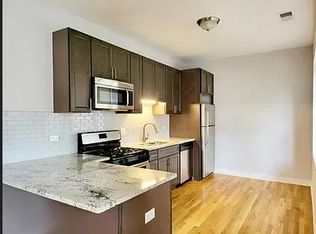 3235 W Potomac Ave #2N, Chicago, IL 60651