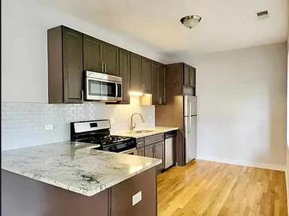 3235 W Potomac Ave, Chicago, IL