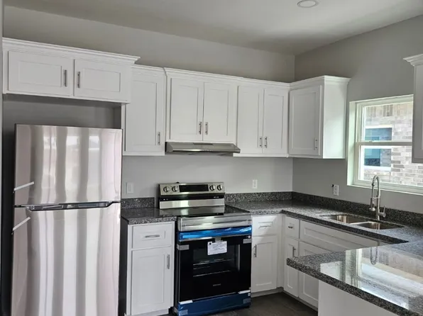 The Oasis Apartments, 110 S 3rd St #525c92c7d, Donna, TX 78537