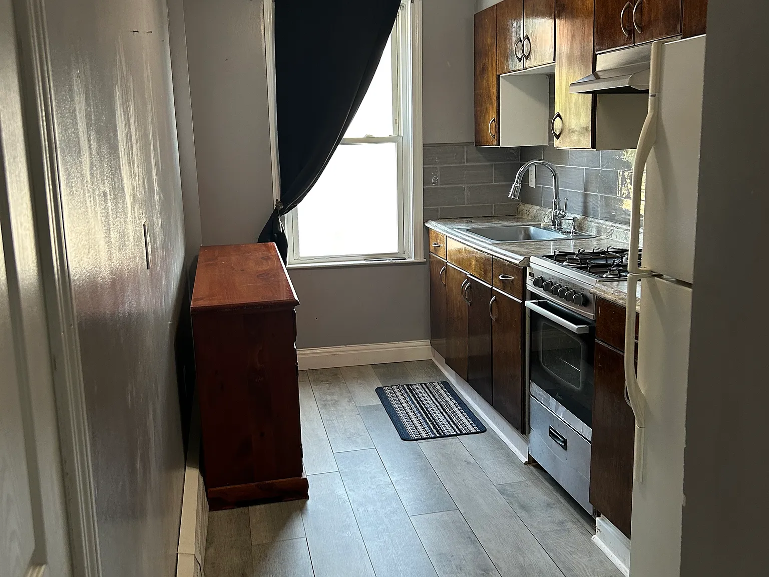 1 bed, 800 sqft, $1,500 — Photo 4