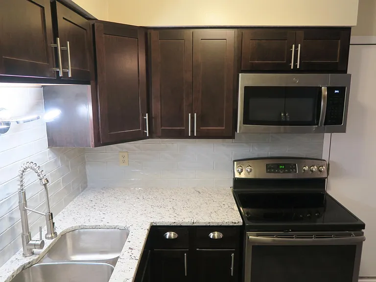 59 W Tulane Rd — Photo 1