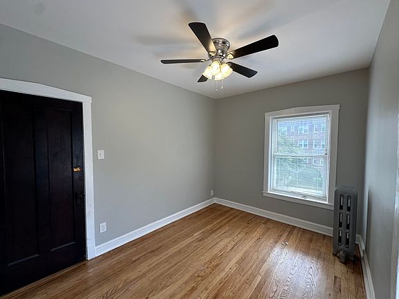 4th image of 4904-08 N Saint Louis Ave #2S