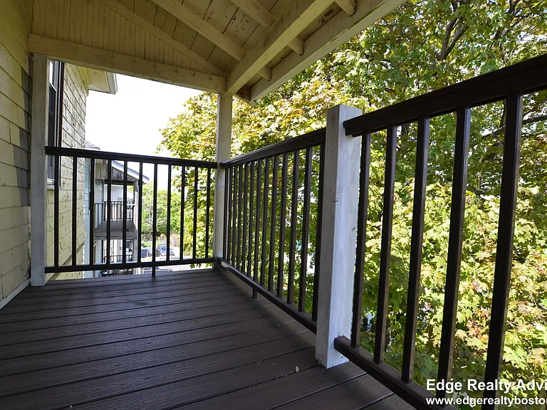 44 Bostonia Ave #2 — Photo 9