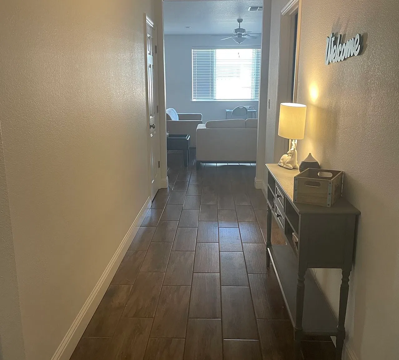 2834 N Stanley Ave — Photo 3