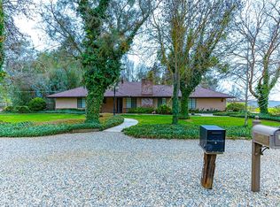 36710 Kensington Dr, Madera, CA