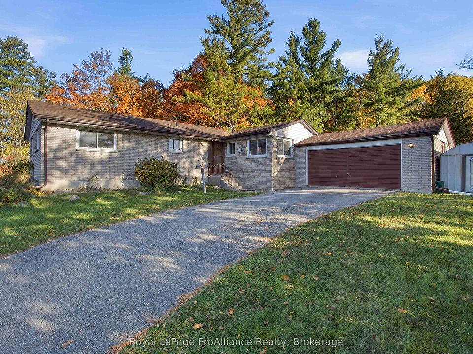 1st image of 1347 Stockdale Rd
