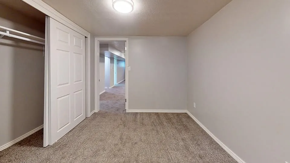 3 bed, 1200 sqft, $600 — Photo 3