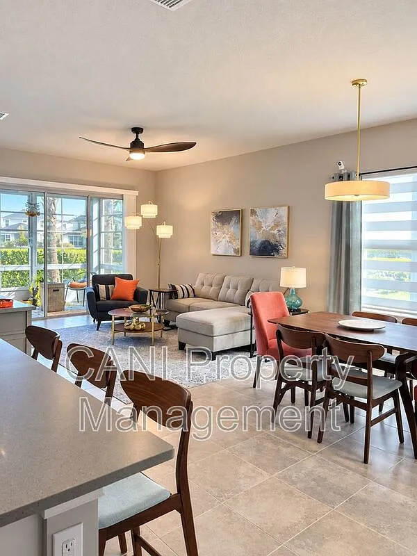 2 bed, 2.0 bath, 2154 sqft, $2,300 — Photo 4