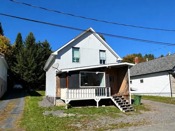 27 Lainey St, Edmundston, NB E3V 1L5