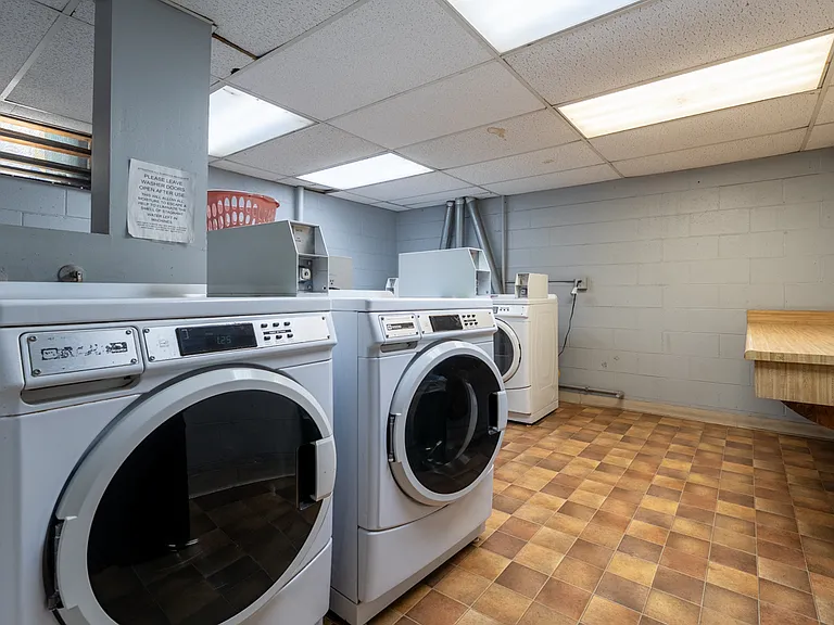 200 Elm Ave #15 — Photo 26