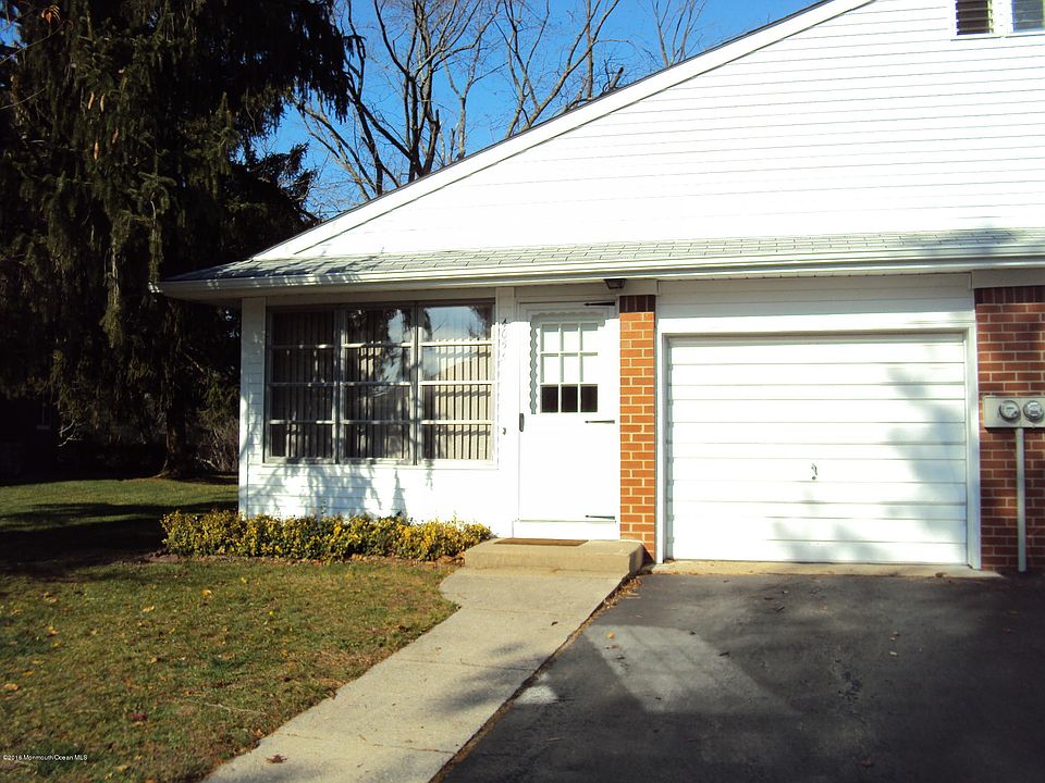 1st image of 405 Highland Drive #A