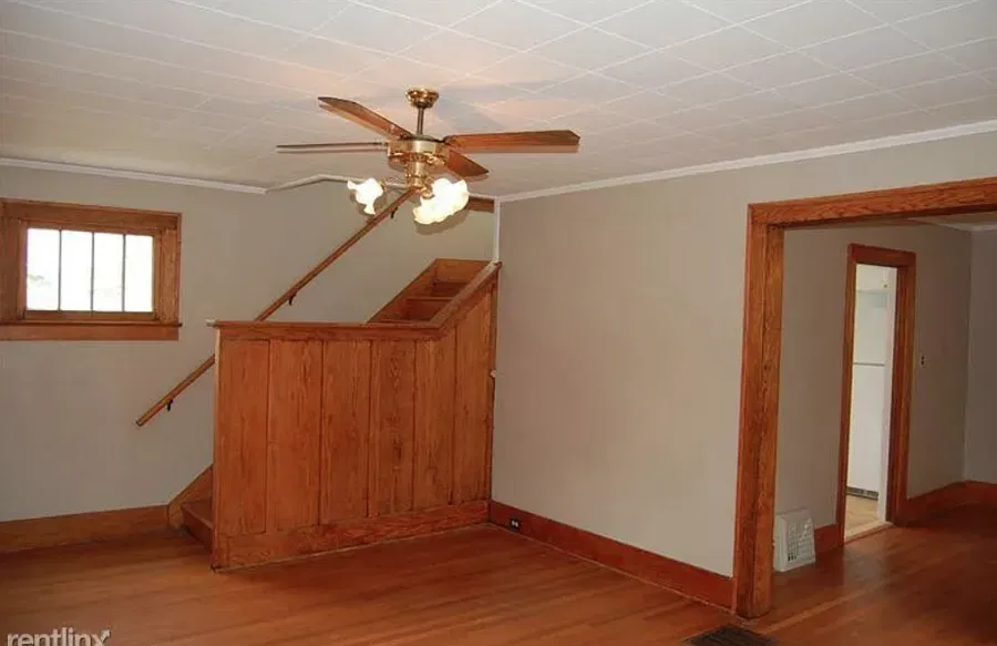 6 bed, $6,800 — Photo 3