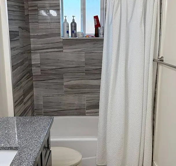 4704 Florence Ave — Photo 14