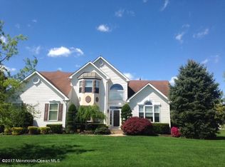 3 Shinnecock Hills Dr, Ocean, NJ 07712