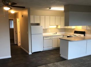 1402 SW Hall St #2B-1BA-900SQFT, Portland, OR 97201