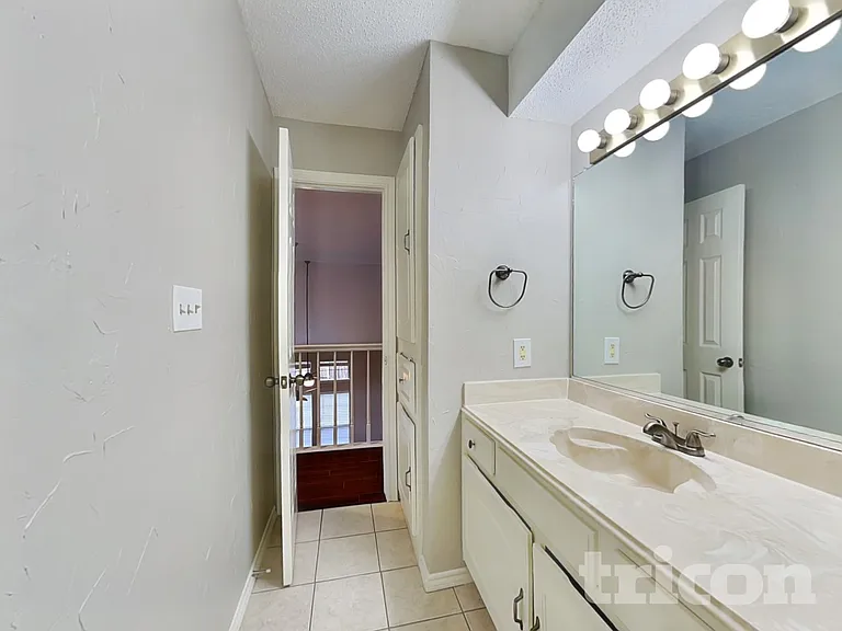 2115 Fawn Ridge Trl — Photo 19