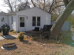 37899 N Dewey St, Spring Grove, IL 60081