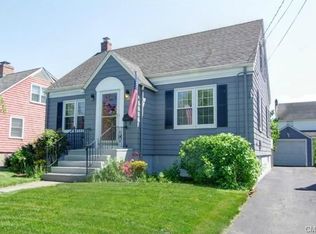 103 Seaside Ave, Bridgeport, CT 06605
