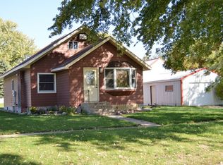 1008 10th St, Springfield, SD 57062