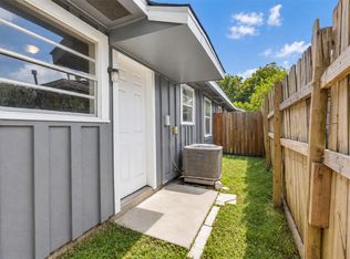 6822 Weston St, Houston, TX 77021