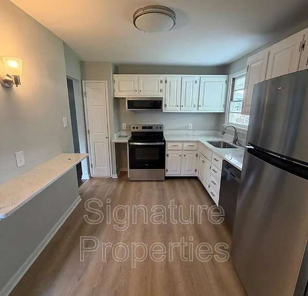 500 S Laburnum Ave — Photo 8