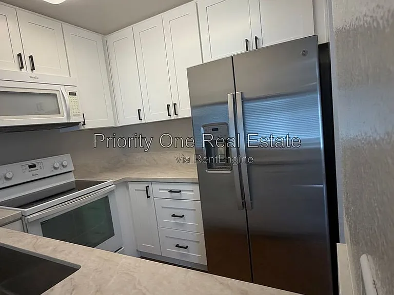 669 Diamond Way #234 — Photo 20