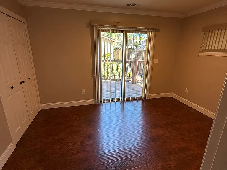 1712 Whipple Ave #A — Photo 8