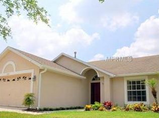 16841 Hawkridge Rd, Lithia, FL 33547