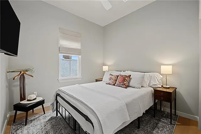 1222 Columbus St #B — Photo 16