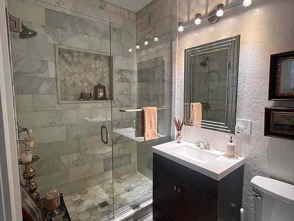 3rd image of 714 W Princess Anne Rd APT 2