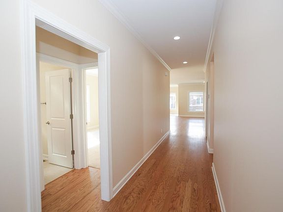 3912brownsborord-102