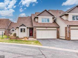 638 Sullivan Ln NE, Columbia Heights, MN 55421