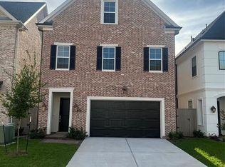 114 Sycamore St, Conroe, TX 77384