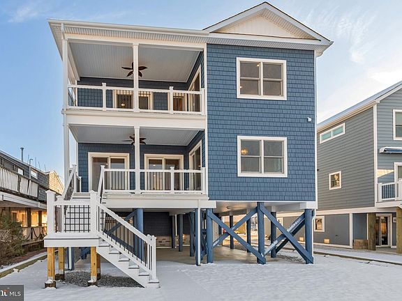 3rd image of 370 Kingfisher Rd