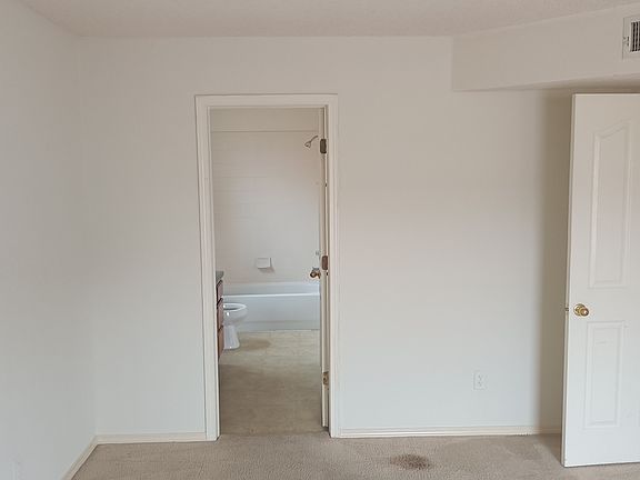 5th image of 14077 Jason Crandall Dr