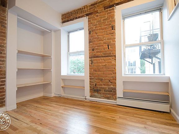 5th image of 87 Clay St APT 2