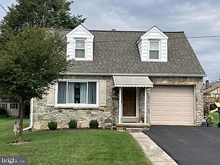 1st image of 1615 Buttercup Rd