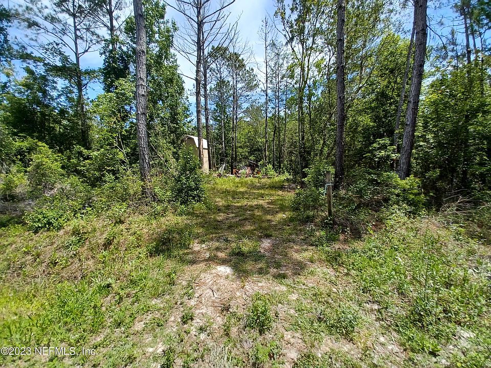 1st image of 10100 NIKOLICH Avenue