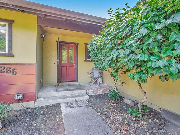 5th image of 1266 Phyllis Street