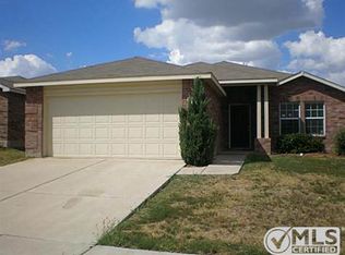 209 Silver Lake Trl, Fort Worth, TX 76140
