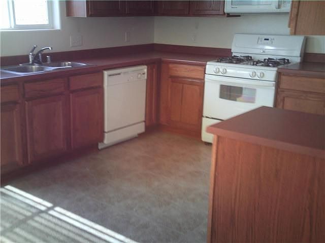 2nd image of 172 Carson Valley Way