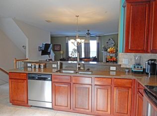 4579 Capital Dome Dr, Jacksonville, FL 32246