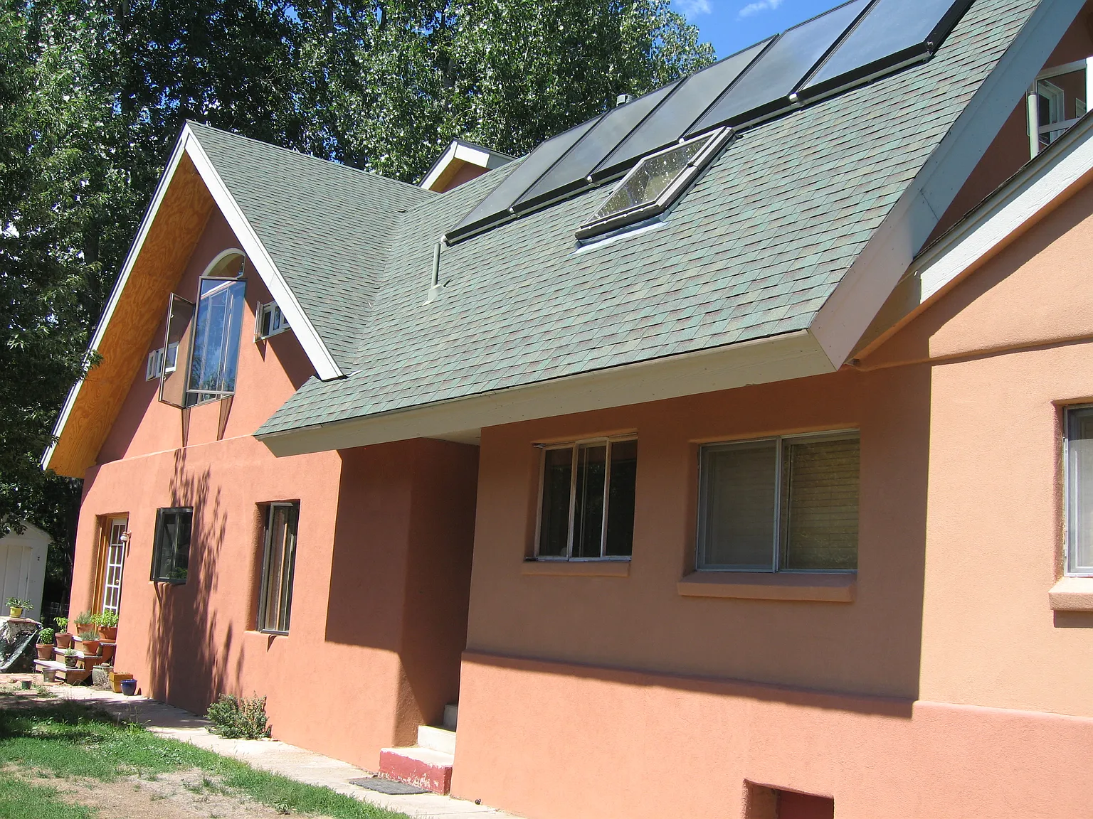 4 bed, 3000 sqft, $5,995 — Photo 3