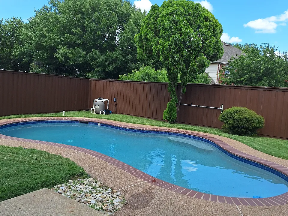 403 Colony Dr